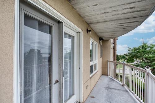 4450 Fairview Street|Unit #307, Burlington, ON - Outdoor With Balcony With Exterior