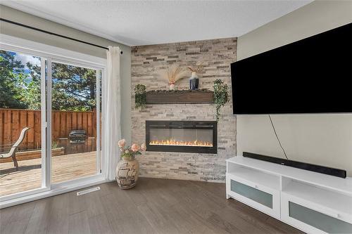 2200 Glenwood School Drive|Unit #42, Burlington, ON - Indoor Photo Showing Other Room With Fireplace