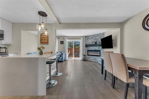 2200 Glenwood School Drive|Unit #42, Burlington, ON - Indoor With Fireplace