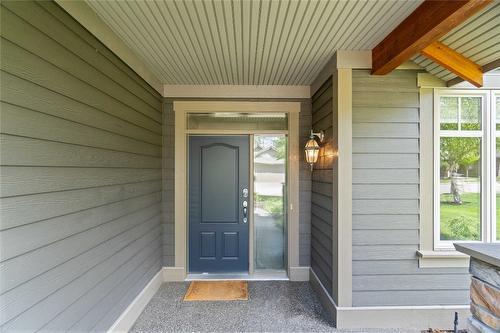 161 Mashie Crescent, Vernon, BC - Outdoor With Exterior