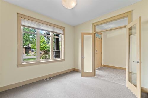 161 Mashie Crescent, Vernon, BC - Indoor Photo Showing Other Room