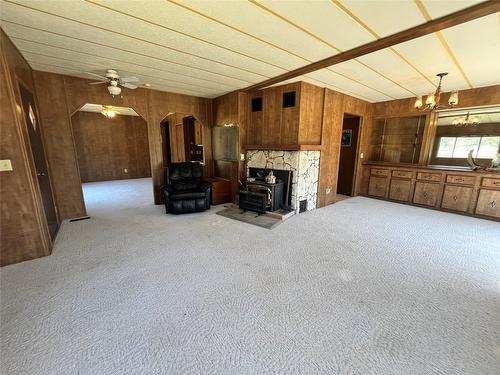 3309 Princeton Summerland Road, Princeton, BC - Indoor Photo Showing Other Room With Fireplace