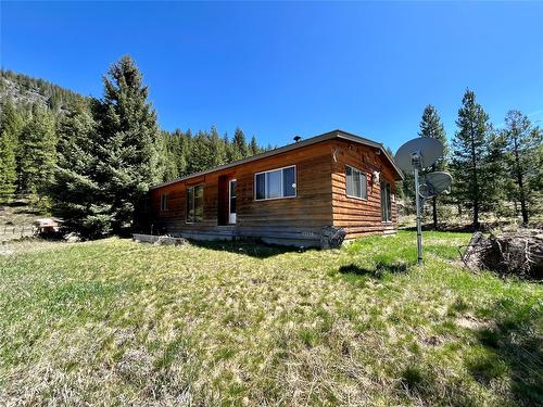 3309 Princeton Summerland Road, Princeton, BC - Outdoor