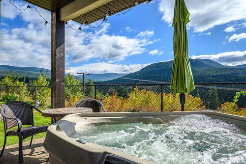 32-1404 Copper Mountain Court, Vernon, BC - Outdoor With View