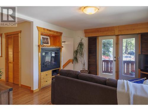 1201 4Th Avenue, Valemount, BC - Indoor Photo Showing Living Room With Fireplace