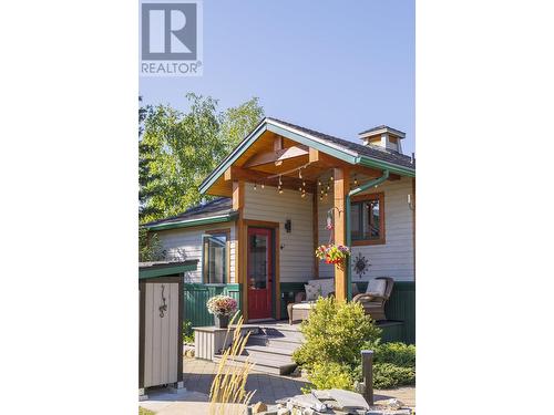 1201 4Th Avenue, Valemount, BC - Outdoor