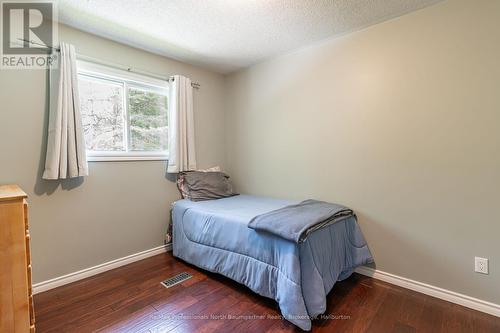 1625 Hunter Creek Road, Minden Hills, ON - Indoor Photo Showing Bedroom