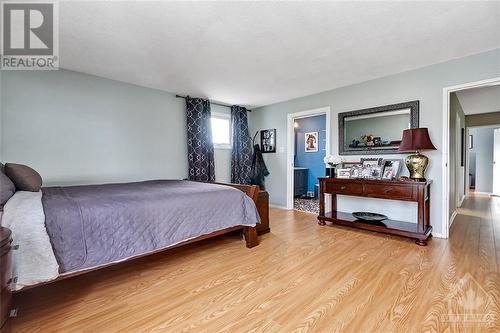 3426 Uplands Drive, Ottawa, ON - Indoor Photo Showing Bedroom