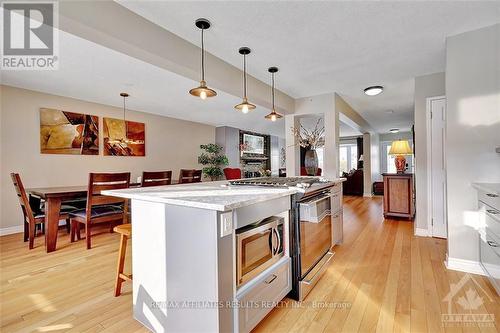 3426 Uplands Drive, Ottawa, ON - Indoor Photo Showing Kitchen With Upgraded Kitchen