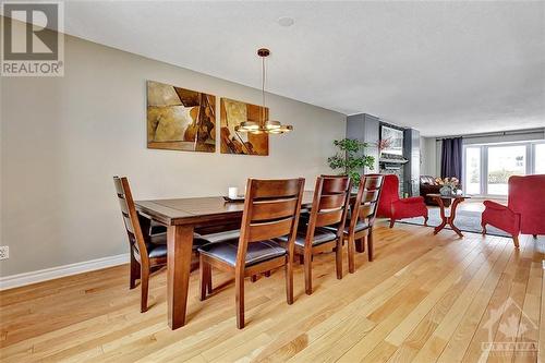 3426 Uplands Drive, Ottawa, ON - Indoor Photo Showing Dining Room