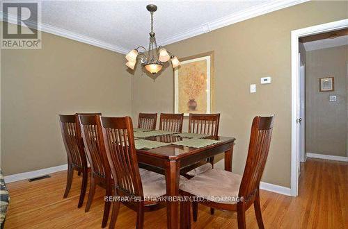 245 Axminster Drive, Richmond Hill, ON - Indoor Photo Showing Dining Room