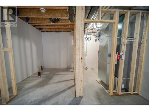 113 Sullivan Drive, Kimberley, BC - Indoor Photo Showing Basement