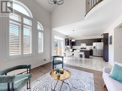 155 William Fair Drive, Clarington (Bowmanville), ON - Indoor Photo Showing Living Room