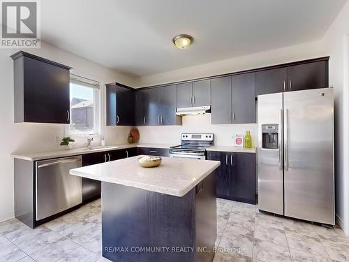 155 William Fair Drive, Clarington (Bowmanville), ON - Indoor Photo Showing Kitchen