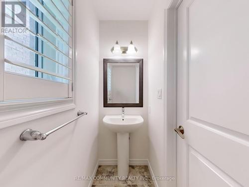 155 William Fair Drive, Clarington (Bowmanville), ON - Indoor Photo Showing Bathroom