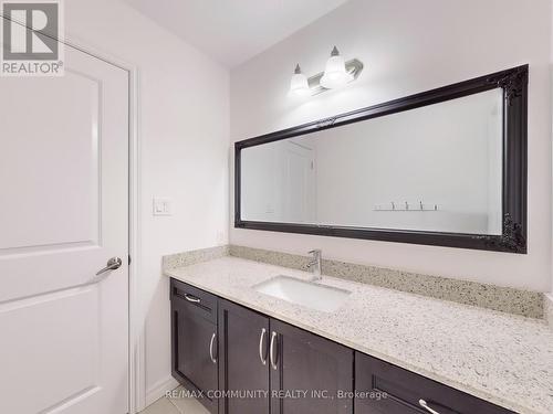 155 William Fair Drive, Clarington (Bowmanville), ON - Indoor Photo Showing Bathroom