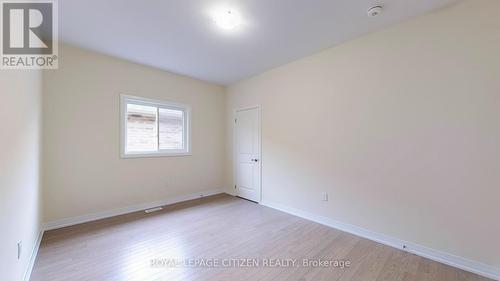 10 Lawson Avenue, Kawartha Lakes (Lindsay), ON - Indoor Photo Showing Other Room