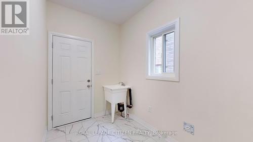 10 Lawson Avenue, Kawartha Lakes, ON - Indoor Photo Showing Other Room