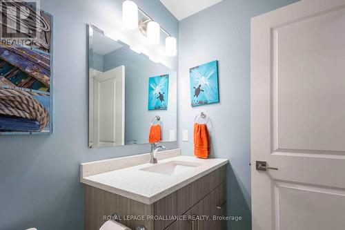 42 Schmidt Way, Quinte West, ON - Indoor Photo Showing Bathroom