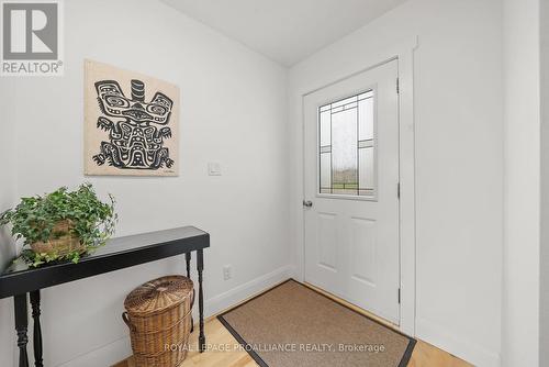 241 Riverside Parkway, Quinte West, ON - Indoor Photo Showing Other Room