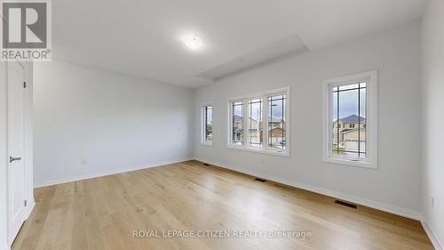 5 Burrows Court, Kawartha Lakes, ON - Indoor Photo Showing Other Room