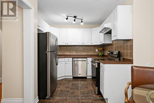 118 - 2301 Cavendish Drive, Burlington (Brant Hills), ON - Indoor Photo Showing Kitchen With Stainless Steel Kitchen