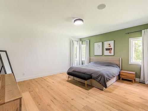 Chambre Ã  coucher principale - 27 Rue De L'Orée-Des-Bois, Saint-Denis-De-Brompton, QC - Indoor Photo Showing Bedroom