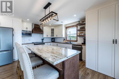 125 Amber Drive, Whitbourne, NL - Indoor Photo Showing Kitchen