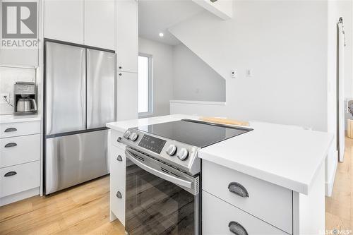 43 Hadley Road, Prince Albert, SK - Indoor Photo Showing Kitchen