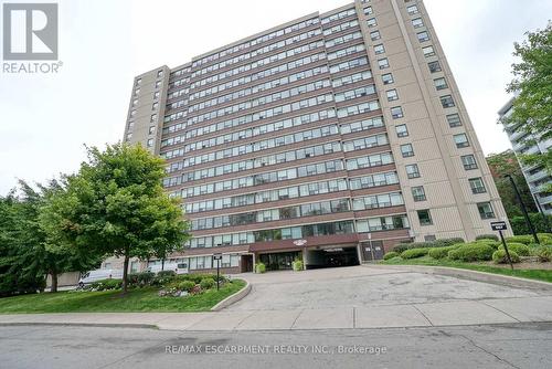 1506 - 120 Duke Street, Hamilton, ON - Outdoor With Facade