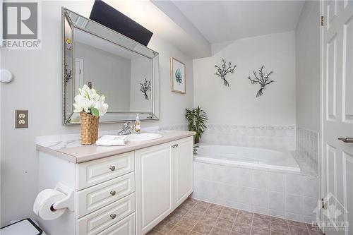 2087 Assomption Street, Ottawa, ON - Indoor Photo Showing Bathroom