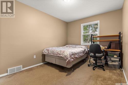 4686 Marigold Drive, Regina, SK - Indoor Photo Showing Bedroom