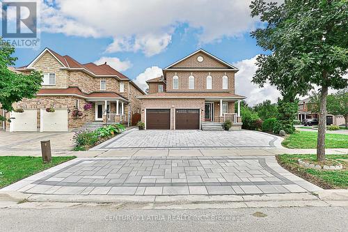 316 Drummond Drive, Vaughan (Maple), ON - Outdoor With Facade