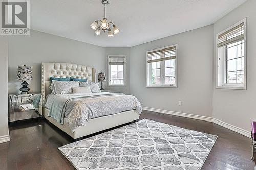 316 Drummond Drive, Vaughan (Maple), ON - Indoor Photo Showing Bedroom