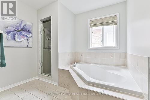 316 Drummond Drive, Vaughan (Maple), ON - Indoor Photo Showing Bathroom