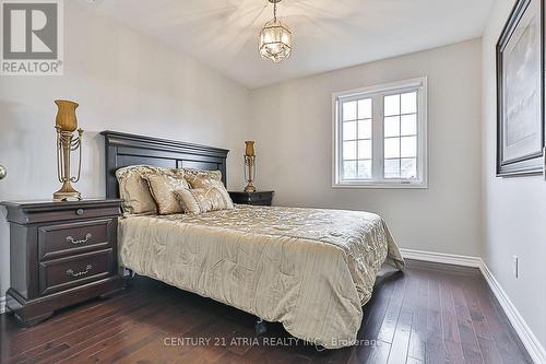 316 Drummond Drive, Vaughan (Maple), ON - Indoor Photo Showing Bedroom