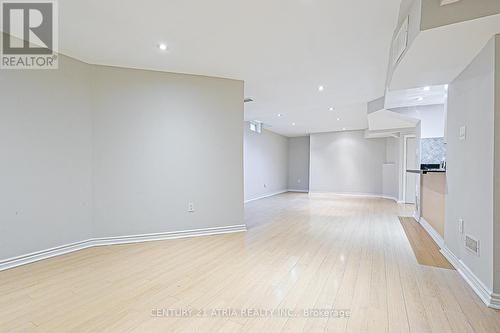 316 Drummond Drive, Vaughan (Maple), ON - Indoor Photo Showing Other Room