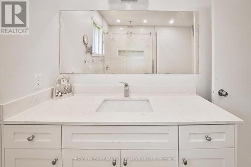 2014 Old Station Road, Mississauga, ON - Indoor Photo Showing Bathroom