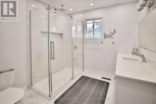 2014 Old Station Road, Mississauga, ON - Indoor Photo Showing Bathroom