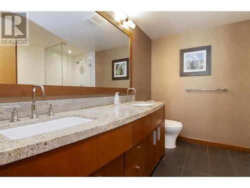 2950 Camozzi Road Unit# 2429, Revelstoke, BC - Indoor Photo Showing Bathroom