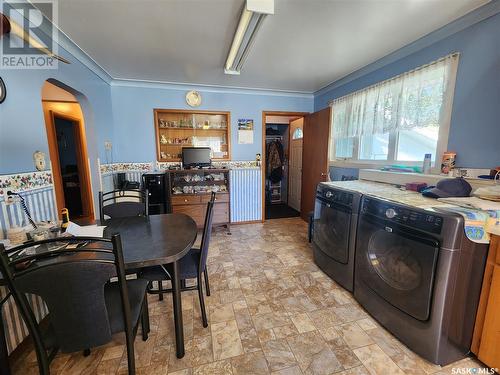 610 Wolseley Avenue, Grenfell, SK - Indoor Photo Showing Laundry Room