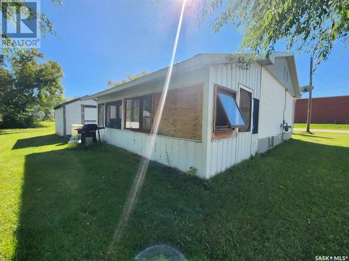 610 Wolseley Avenue, Grenfell, SK - Outdoor