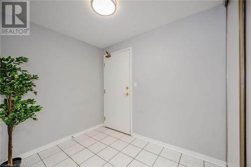 145 Hillcrest Avenue Unit# 2207, Mississauga, ON - Indoor Photo Showing Other Room