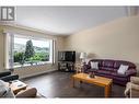 2286 Lynrick Road, Kelowna, BC  - Indoor Photo Showing Living Room 