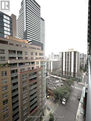 1106 - 15 Grenville Street, Toronto (Bay Street Corridor), ON - Outdoor With Facade