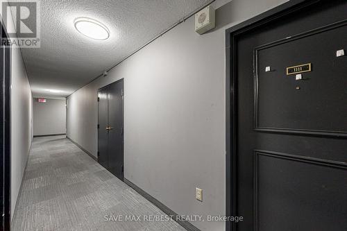 1111 - 3590 Kaneff Crescent, Mississauga (City Centre), ON - Indoor Photo Showing Other Room