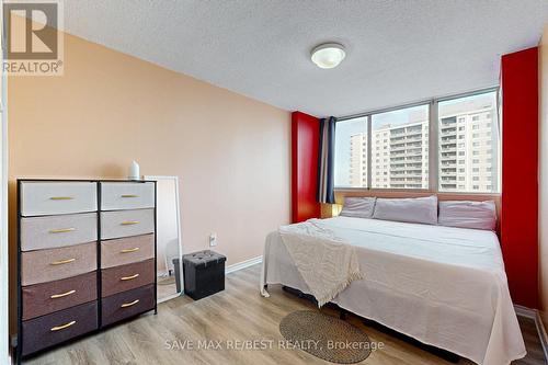 1111 - 3590 Kaneff Crescent, Mississauga (City Centre), ON - Indoor Photo Showing Bedroom