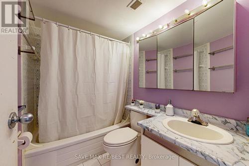 1111 - 3590 Kaneff Crescent, Mississauga (City Centre), ON - Indoor Photo Showing Bathroom