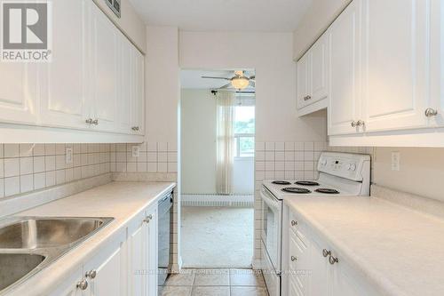 803 - 1964 Main Street W, Hamilton (Ainslie Wood), ON - Indoor Photo Showing Kitchen