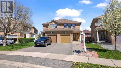 19 Dunlop Court, Brampton, ON - Outdoor With Facade